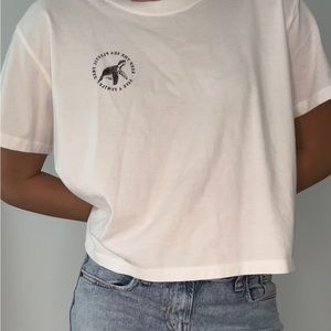 Hoister Save a Turtle Large white cropped short sleeve tee shirt